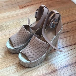 Marc Fisher Adalyn Wedges